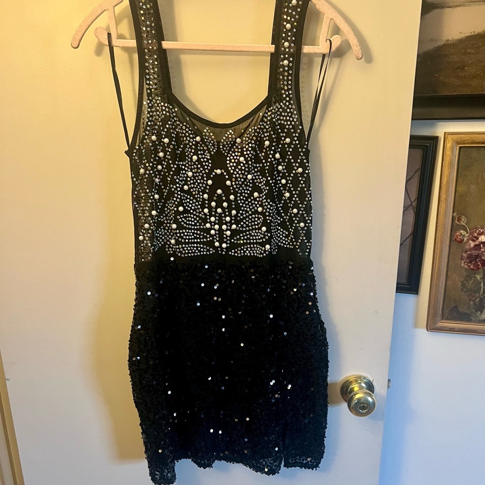 Women's Sequin Bodycon Mini Dress in black
